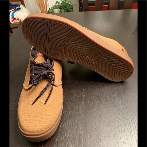 reef discovery shoes